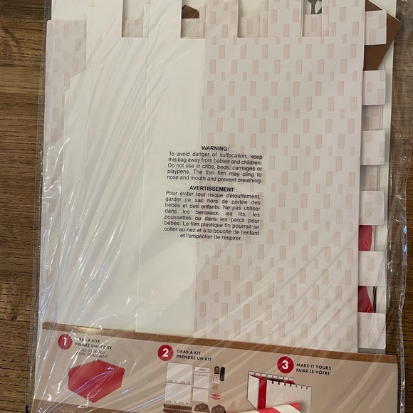 Valentine’s Box Kit Princess Castle Ages 6 and Up NWT Craft - Picture 2 of 4